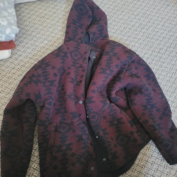 Wind River sweater jacket - Picture 1 of 2